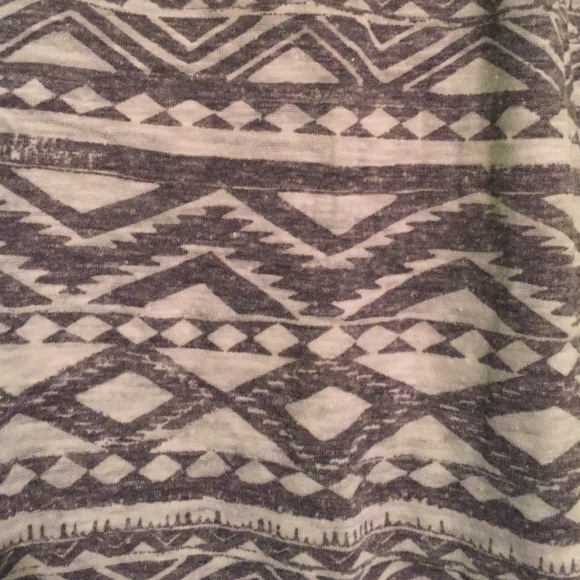 Gray Aztec Tank - Picture 2 of 3