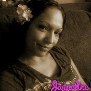 Meet your Posher, Jaqueline