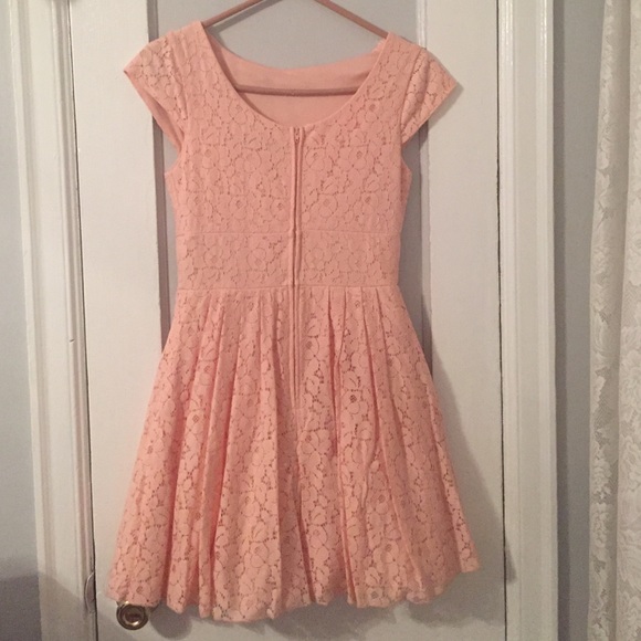 Pink Lace Dress - Picture 2 of 2