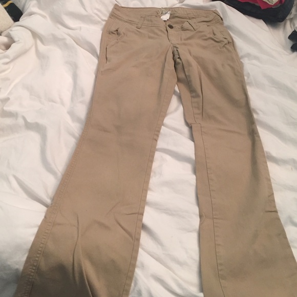 Old Navy diva cut khakis boot cut
