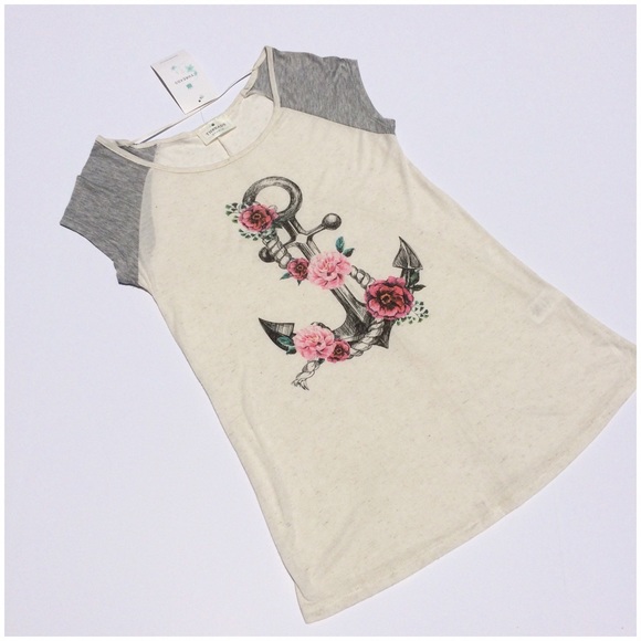 Anchor & Roses Top