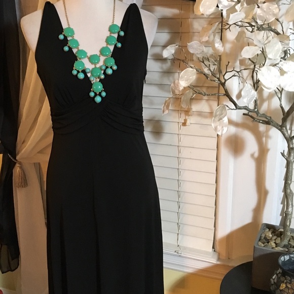 LOFT Dresses & Skirts - LOFT BLACK DRESS