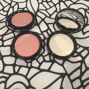 SOLD❗️❌ Bundle: NYX illuminators