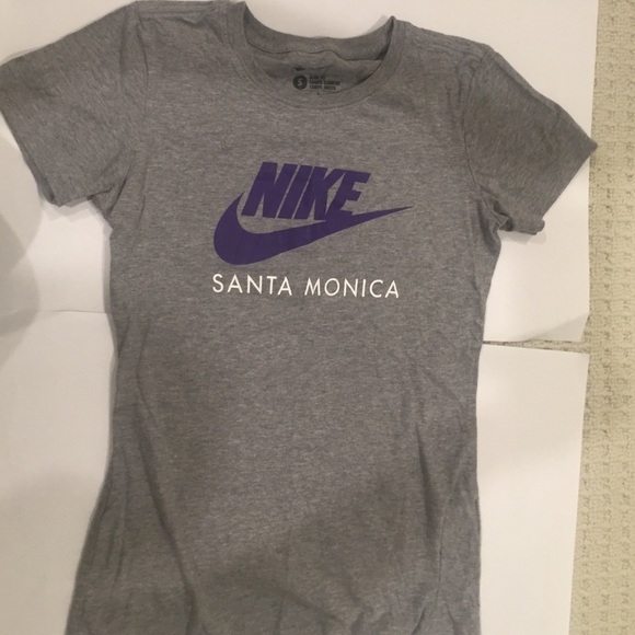 RESERVED Nike Grey Shirt