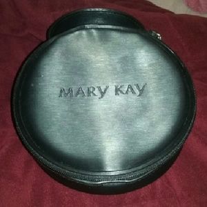 Mary kay round cosmetic travel makeup bag