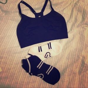 Old navy adjustable sports bra