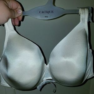 Cream Bra - 42C - Cacique