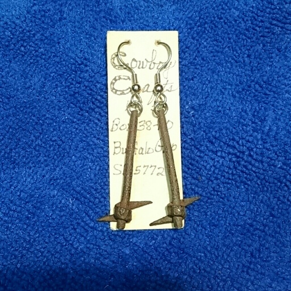 Unique Bobwire earrings