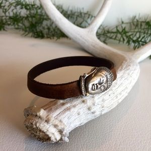Brown leather bracelet & magnetic Buddha clasp NWT