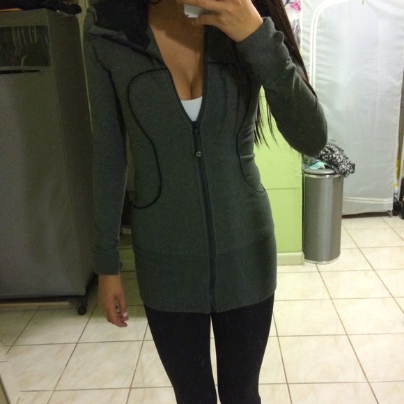 lululemon live simply jacket