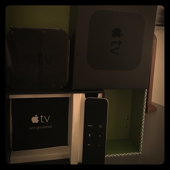 BRAND-NEW (NEVER USED) IN BOX👌APPLE TV 32GB 🌟