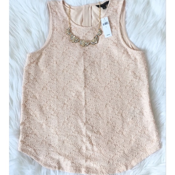 πSALEπBanana Republic sleeveless top - Picture 3 of 4