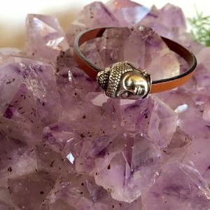 Brown polished leather bracelet & Buddha clasp NWT