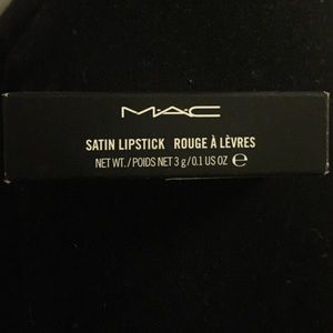 Mac Cyber Satin lipstick