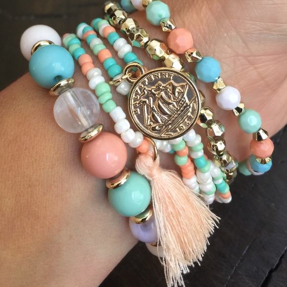 Bohemian Multi-layer Tassel Bracelet - Picture 3 of 4