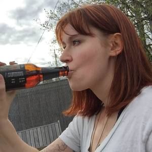 Meet your Posher, Betsey