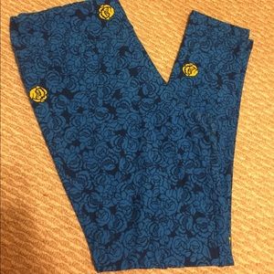 Lularoe TC blue roses *Unicorn*