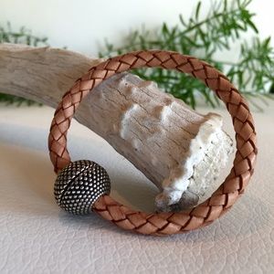 Tan braided leather bracelet & magnetic clasp NWT