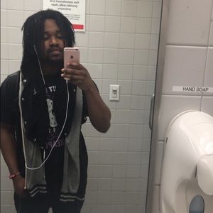 Meet your Posher, Curtis