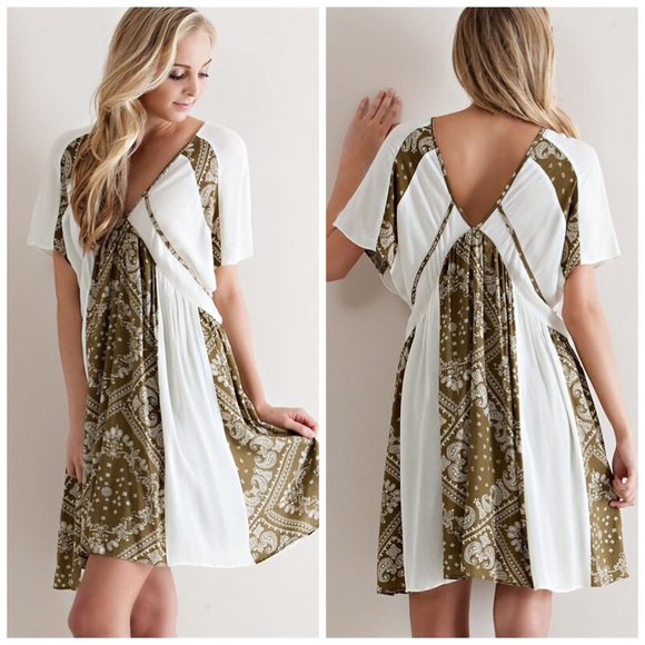 Stunning white/olive flowy dress!👠 LAST ONE - Picture 2 of 3