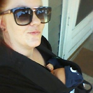 Meet your Posher, Shari