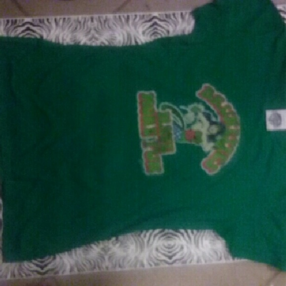 T shirt