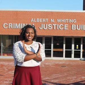 Meet your Posher, Rhonda