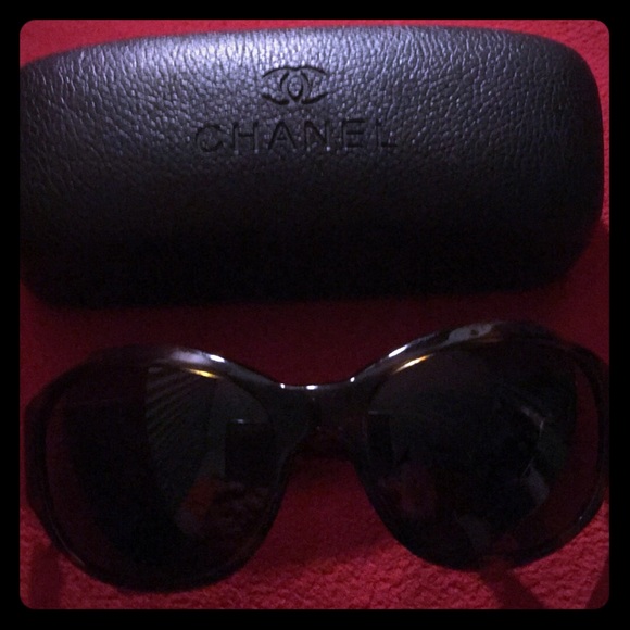 Authentic Classic Chanel sunnies...
