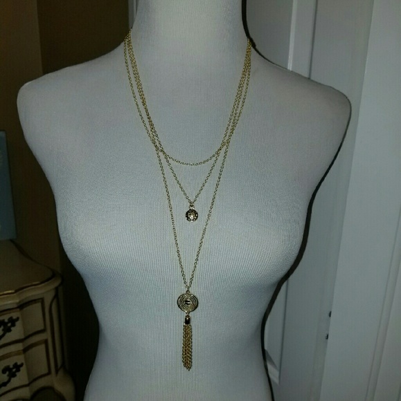 ⭐️FREE WITH BUNDLE PURCHASE⭐️ - Picture 2 of 3