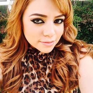 Meet your Posher, Nell