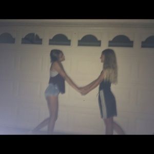 Meet your Posher, Adrianna