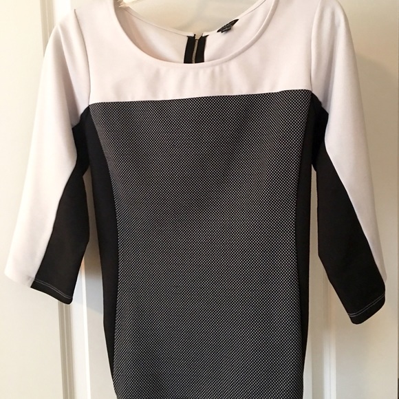 Ann Taylor Color Block Style Top.