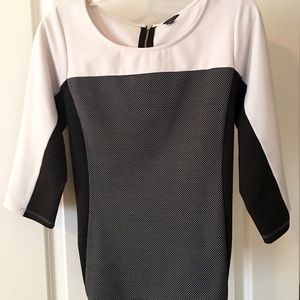 Ann Taylor Color Block Style Top.