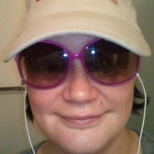 Meet your Posher, Jen