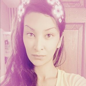 Meet your Posher, Jasmine