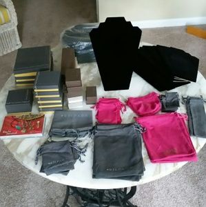 🚫 SOLD 🚫 Silpada Jewelry Boxes and Bags