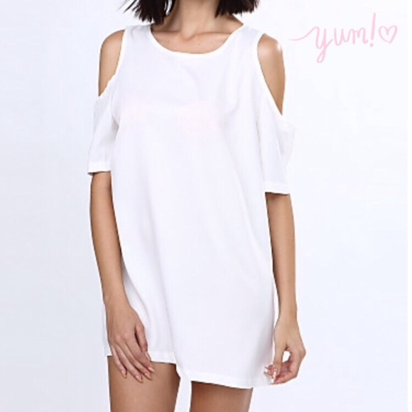 Cute little white mini‼️sold out - Picture 4 of 4