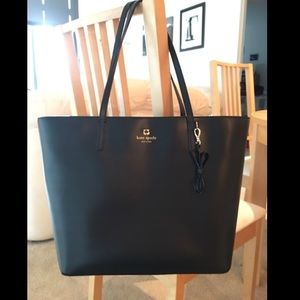 Kate Spade New York Sawyer Street Maxi Tote
