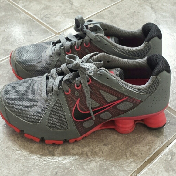 Nike Agent Shox Running Shoes