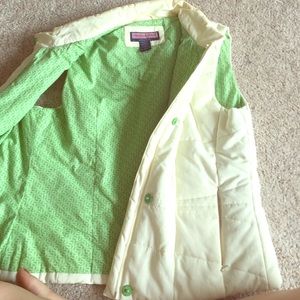 Off-white Vineyard Vines Vest!