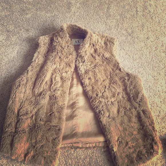 SOFT ARMANI VEST!