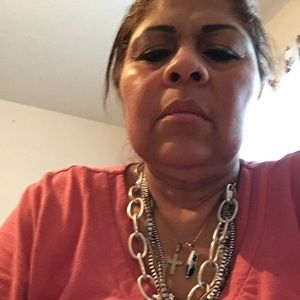 Meet your Posher, Marisol