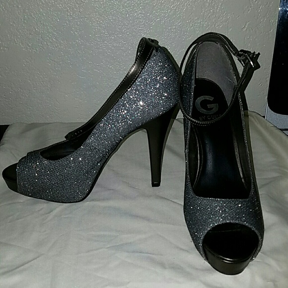 One (1) pair of Guess Pumps Size 8.5