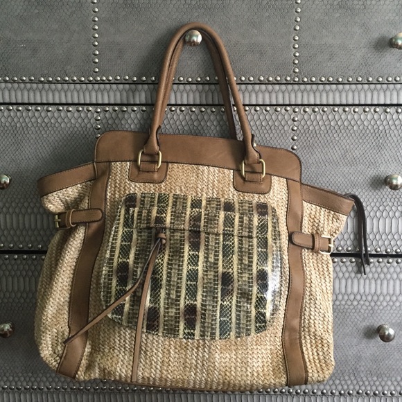 Straw and faux leather tote