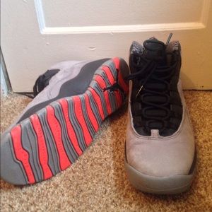 Would grey 10"s