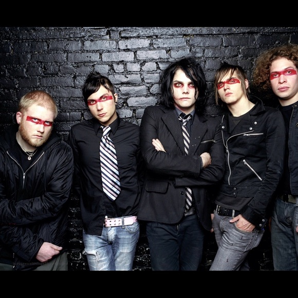 Meet your Posher, Kaela - Picture 2 of 4