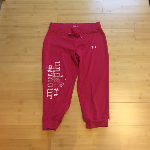 Under armour cropped workout pants