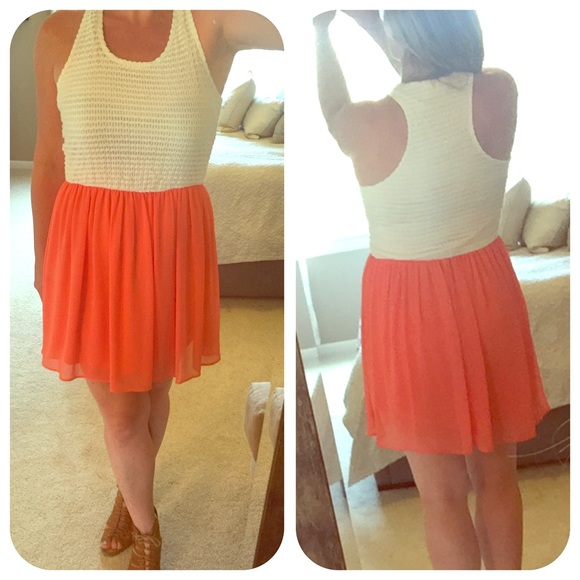 Francesca's Collections Dresses & Skirts - Flowy Sundress