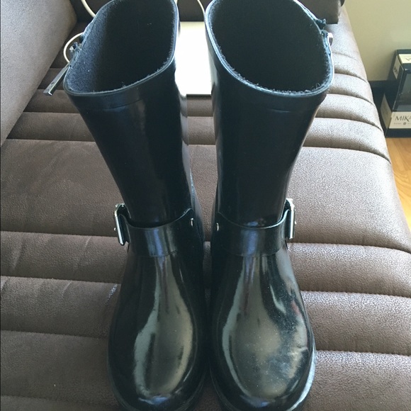 Guess raindrop boots