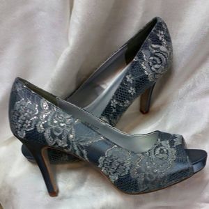 Meet your Posher, Sonya